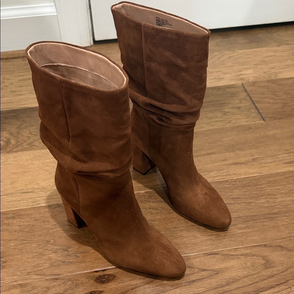 Elegant Brown Suede Women's Slouchy Boots. Only worn inside to try on